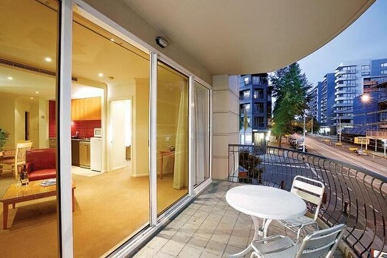 South Yarra Central Apartment Hotel Melbourne Bagian luar foto