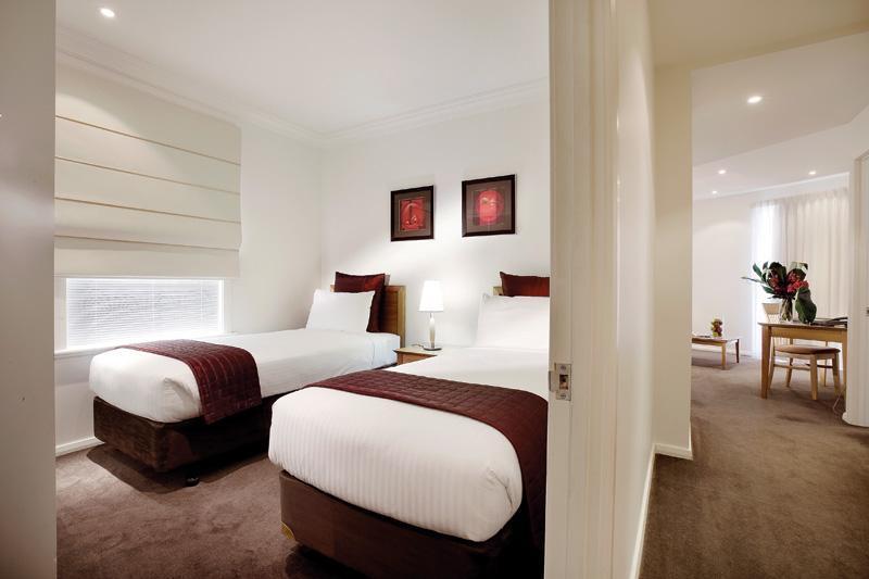 South Yarra Central Apartment Hotel Melbourne Bagian luar foto