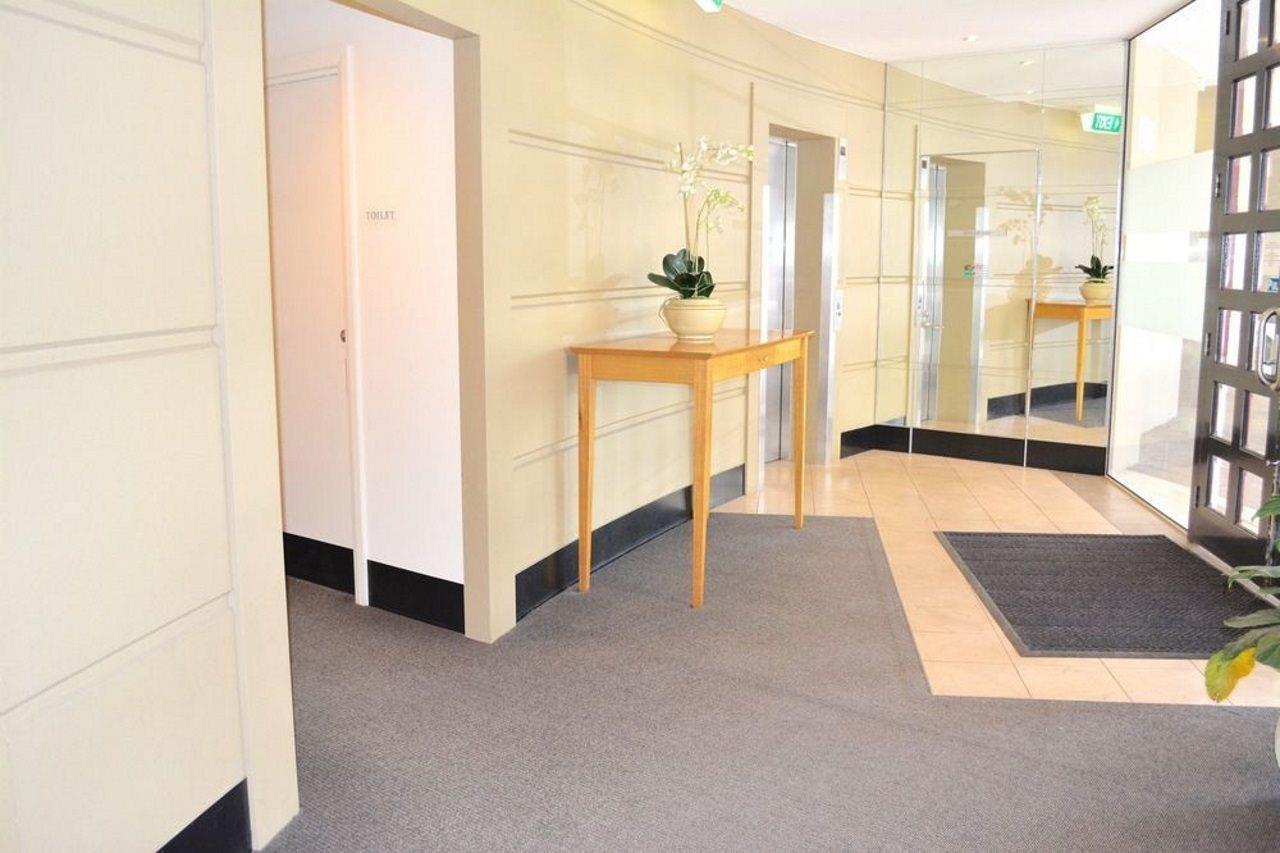 South Yarra Central Apartment Hotel Melbourne Bagian luar foto