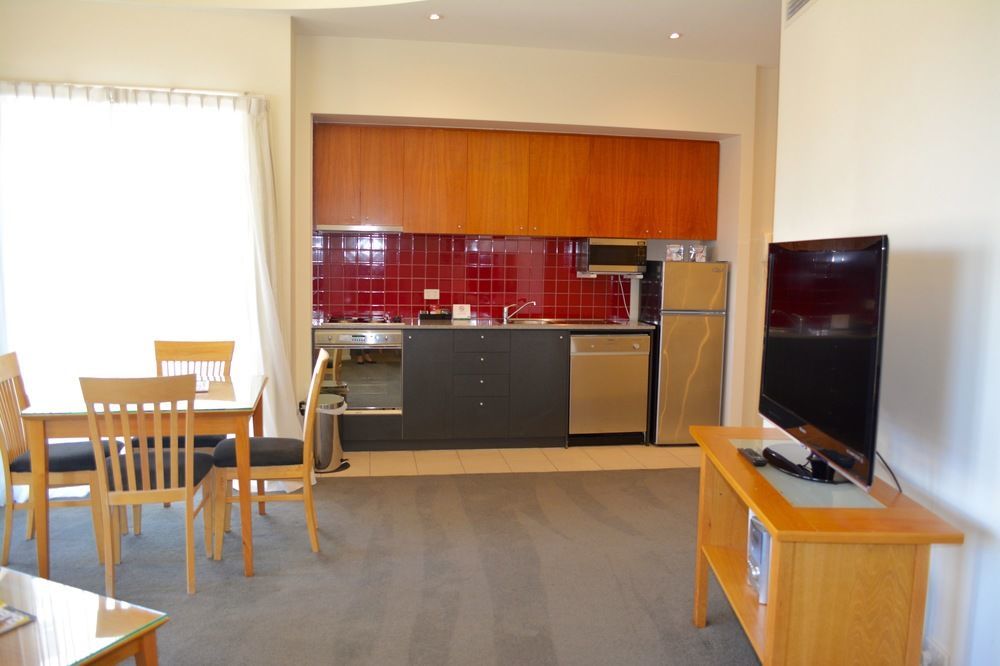 South Yarra Central Apartment Hotel Melbourne Bagian luar foto