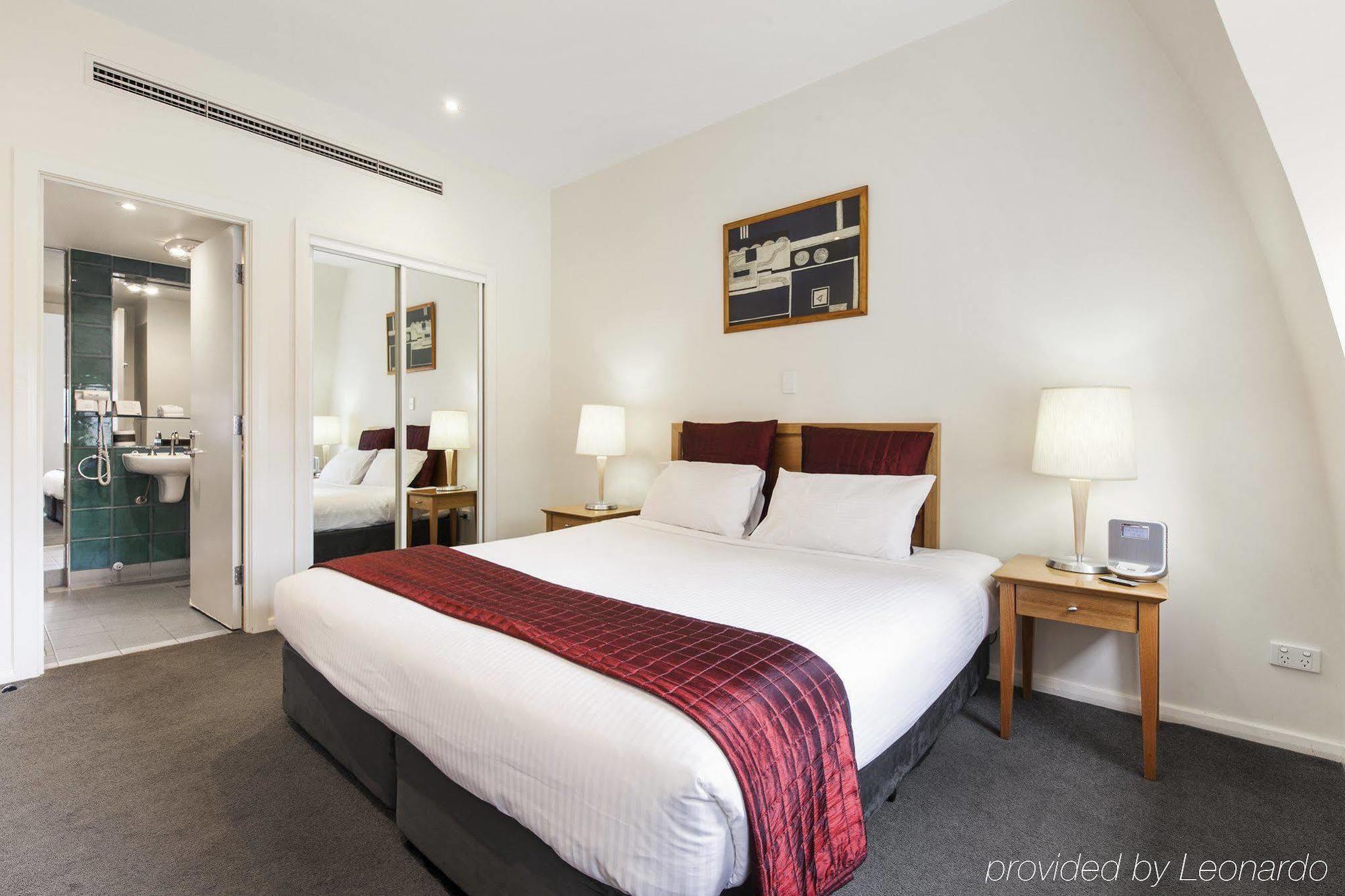 South Yarra Central Apartment Hotel Melbourne Bagian luar foto