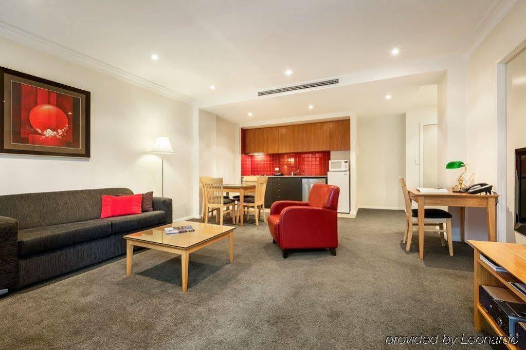 South Yarra Central Apartment Hotel Melbourne Bagian luar foto