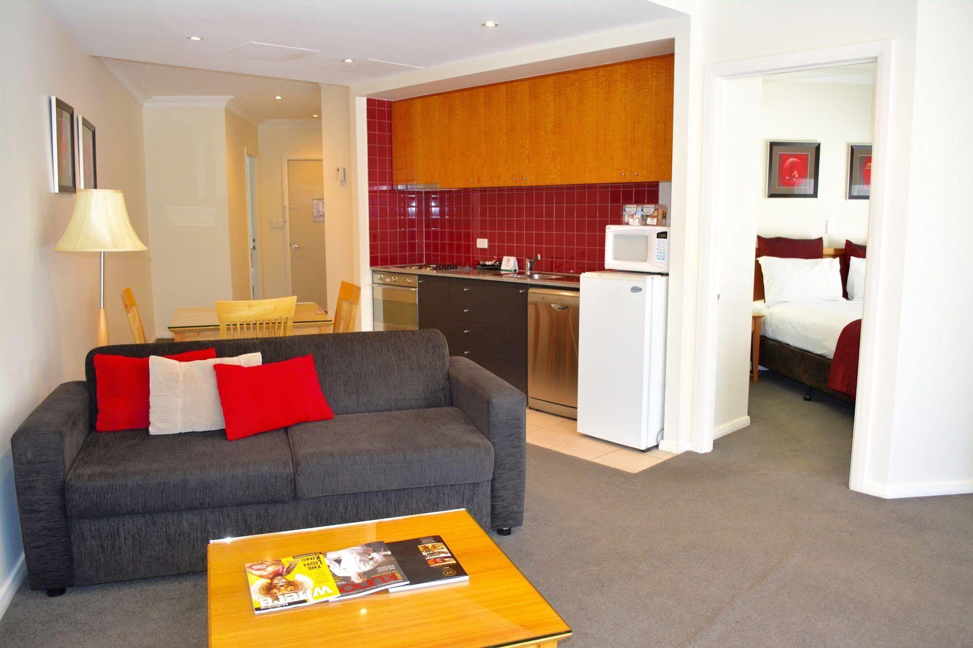 South Yarra Central Apartment Hotel Melbourne Bagian luar foto